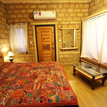 Hotel The Silk Route Jaisalmer Δωμάτιο φωτογραφία
